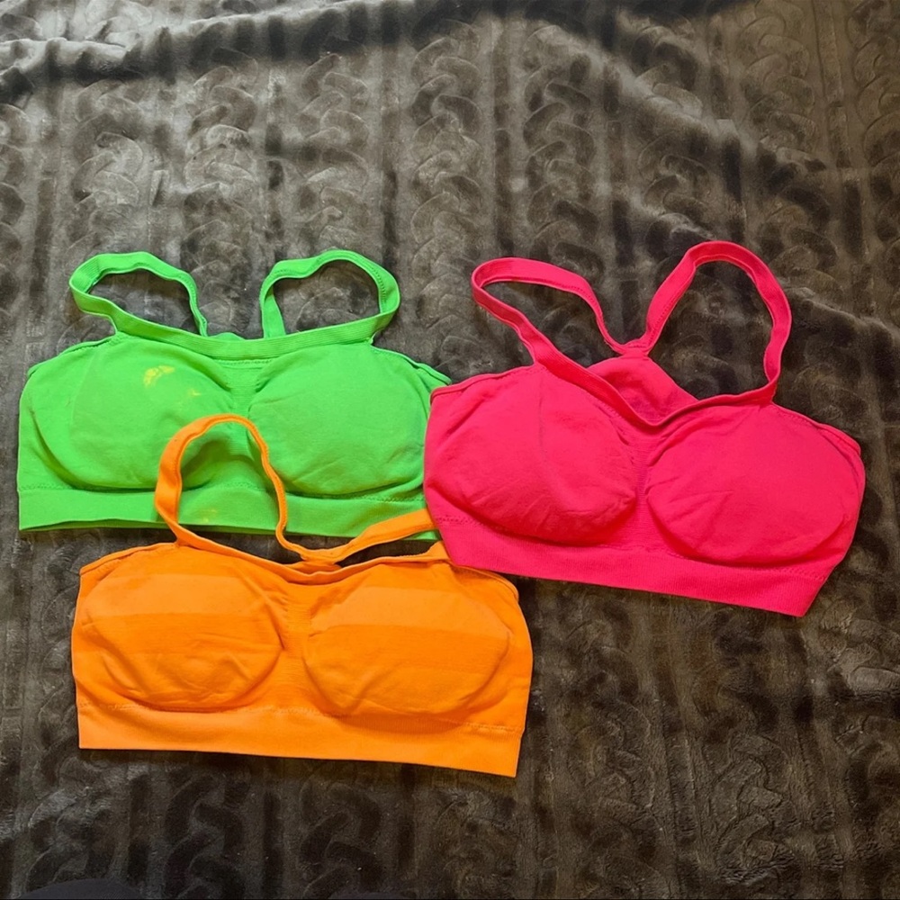 Barely There XS Sports Bras (3)